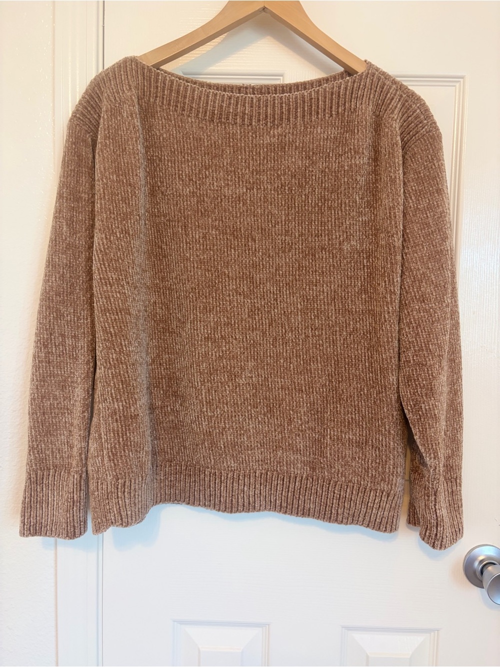Tommy Bahama island Luna Women's Chenille Crewneck Sweater - Tan size M